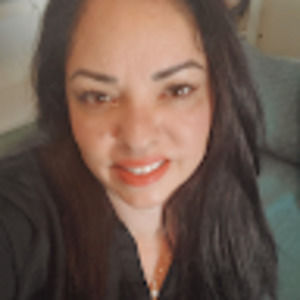 Meet your Posher, Cecilia